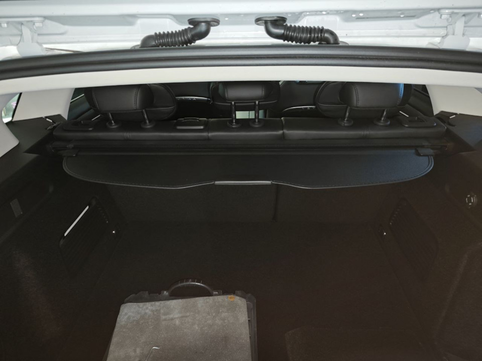 шторка багажного отделения — Voyah Free