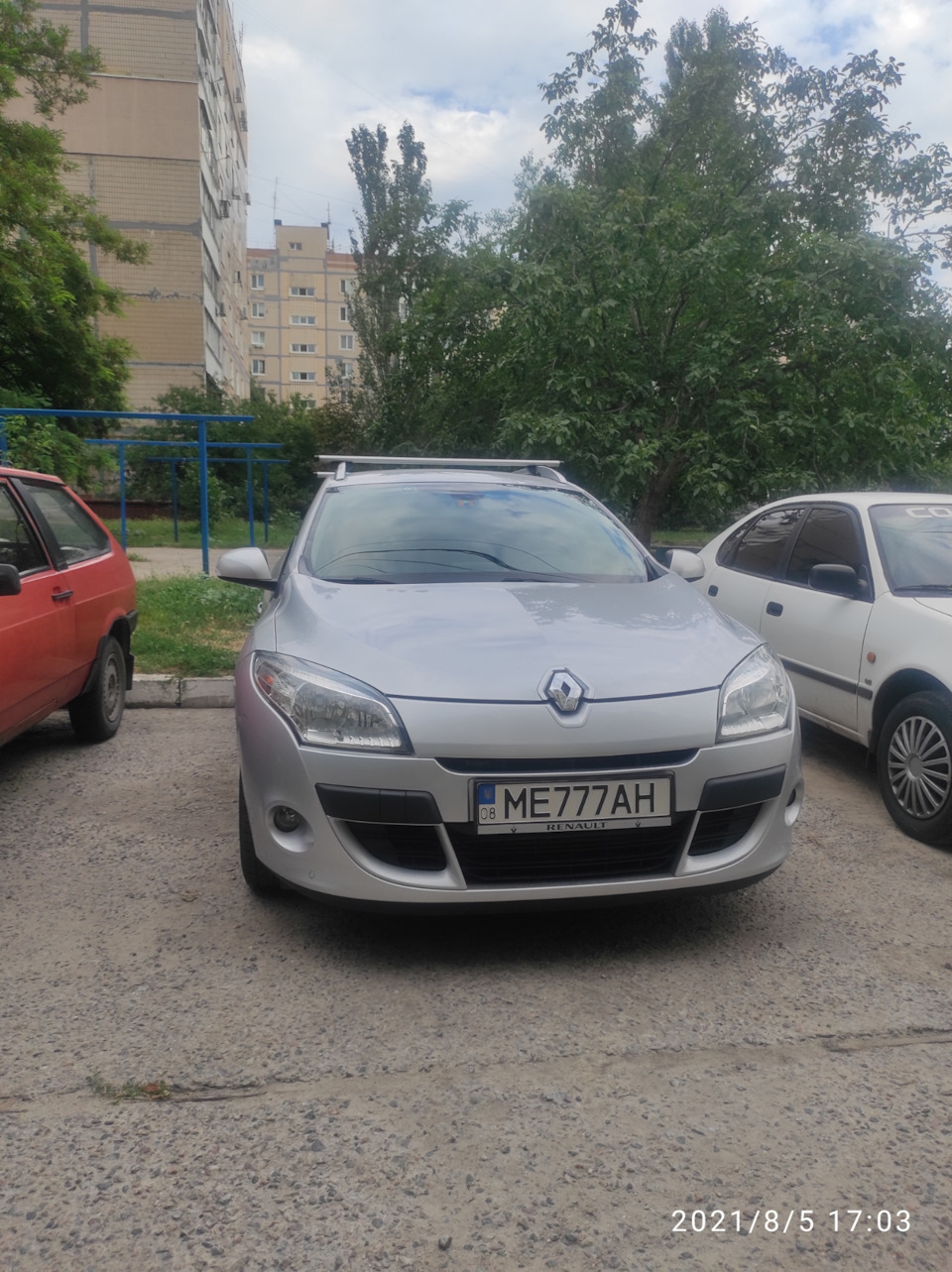 Нарешті іменні номера і на Меган Меганичі. — Renault Megane III, 1,9 л,  2011 года | другое | DRIVE2