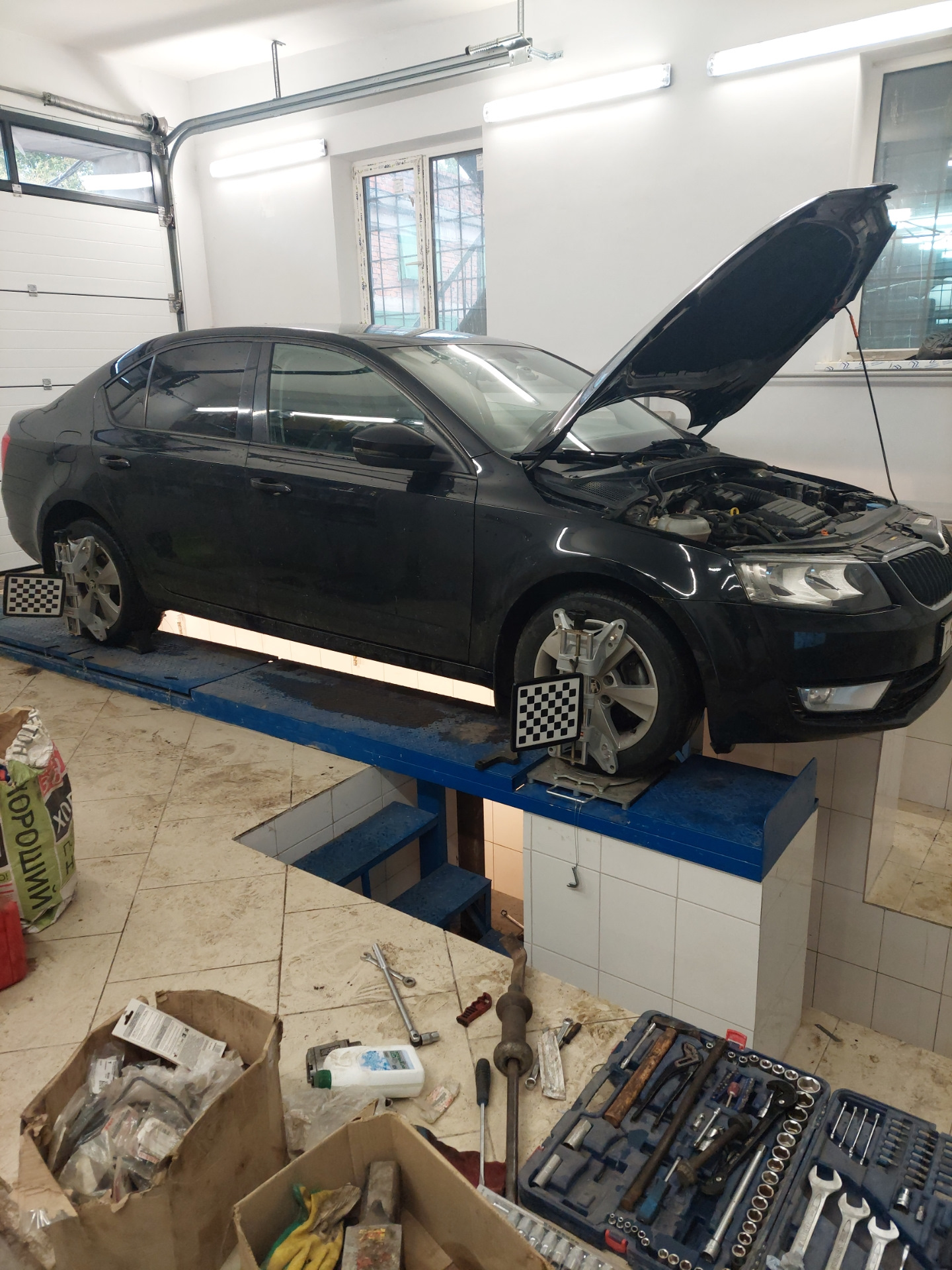 СКРИПучая телега!) — Skoda Octavia A7 Mk3, 1,4 л, 2014 года | визит на ...