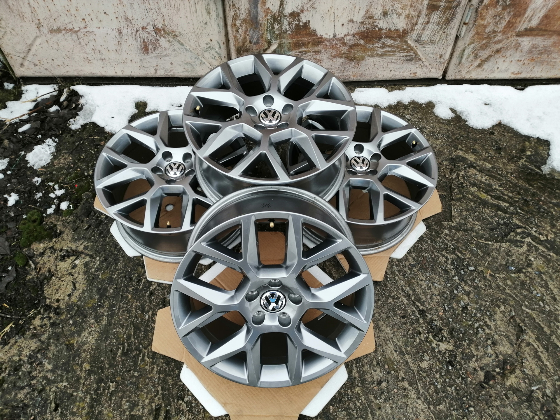 Диски Watkins Glen Golf GTI 35 Limited Edition — Volkswagen Golf GTI ...