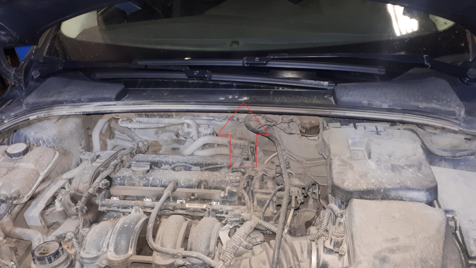 Krok 3: Krok montażowy — patrz zdjęcie. — Ford Focus 3