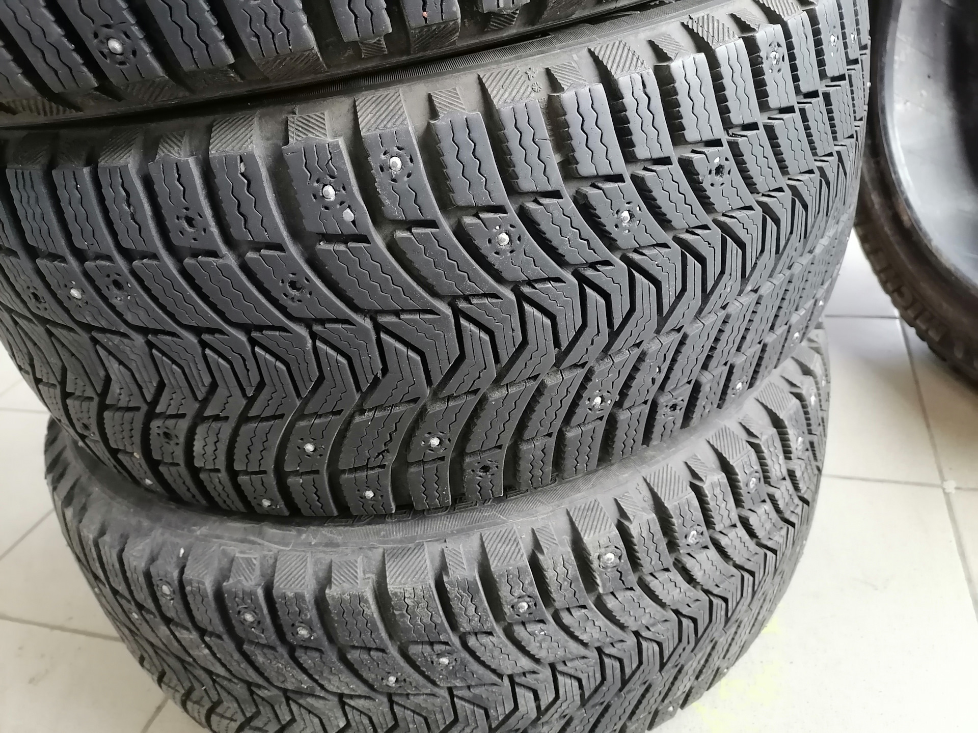 Рекламация шины michelin — Skoda Yeti, 1,8 л, 2017 года | шины | DRIVE2