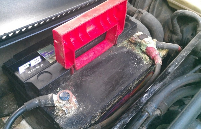 Как раз и навсегда избавиться от окисленных клемм аккумулятора. — KIA ...