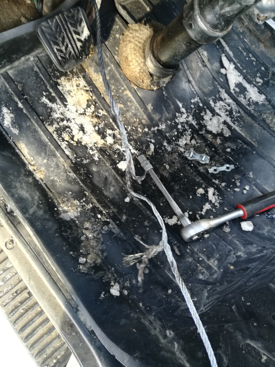 Тросик сцепления, мать его ети… — Ford Econovan, 1,4 л, 1989 года ...