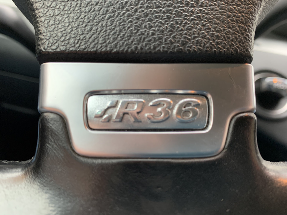 Руль R36 — Volkswagen Passat B6, 3,6 л, 2006 года | просто так | DRIVE2
