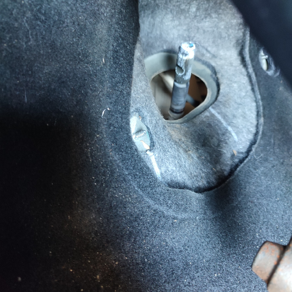 Скрип при вращении руля. — Nissan Qashqai (2G), 1,2 л, 2018 года ...