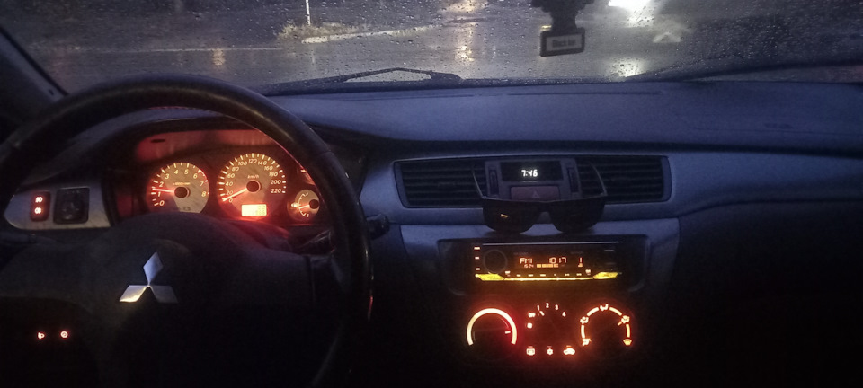 Пересвет панели — Mitsubishi Lancer IX, 1,6 л, 2007 года | электроника ...