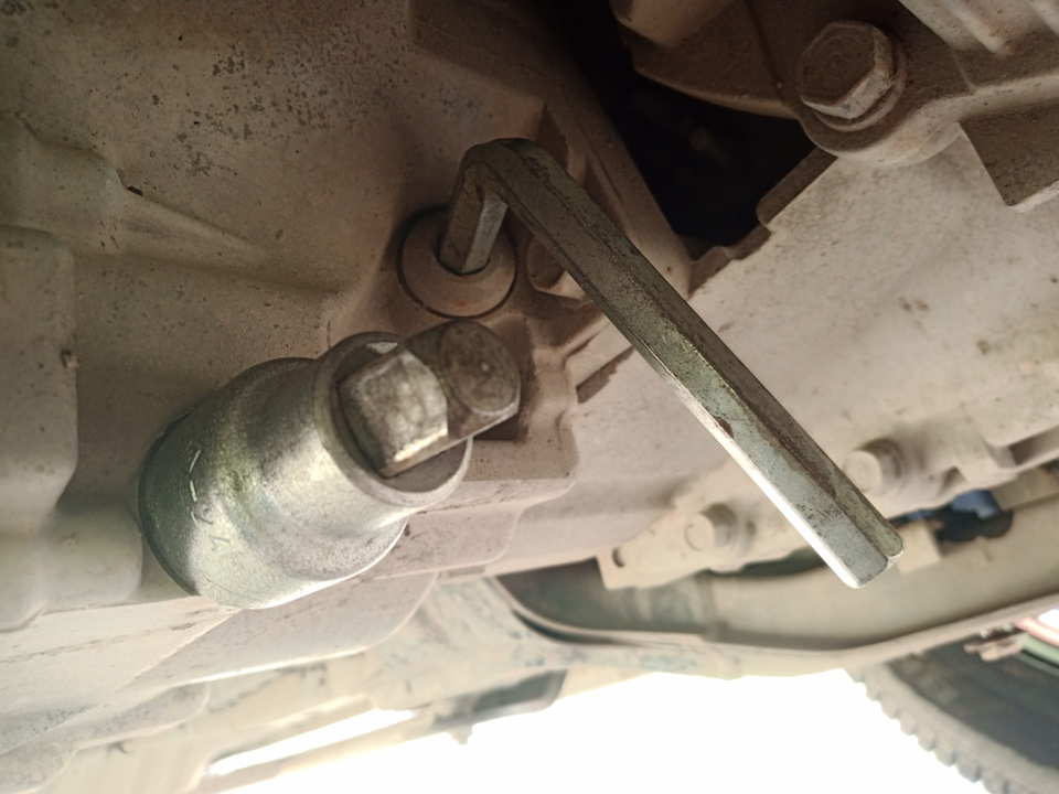 провал при резком нажатии педали газа. — Mercedes-Benz S-Class (W140 ...