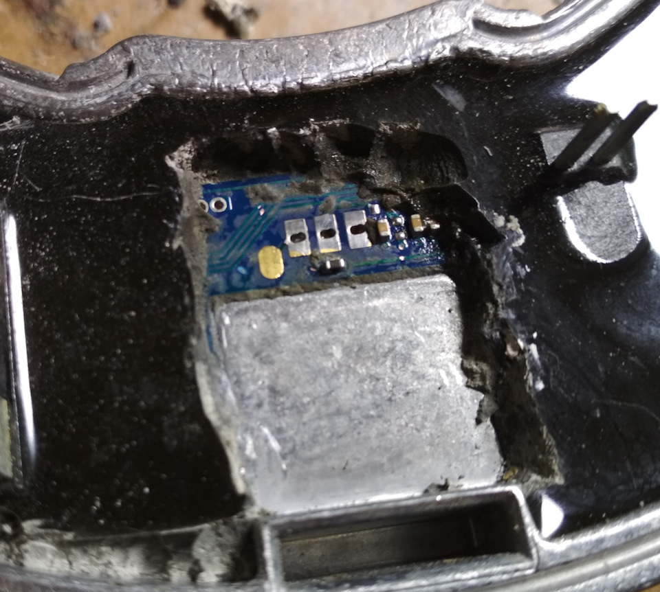 CHECK BRAKE LININGS ! — BMW 5 series (E39), 2,5 л, 2003 года своими руками DRIVE2