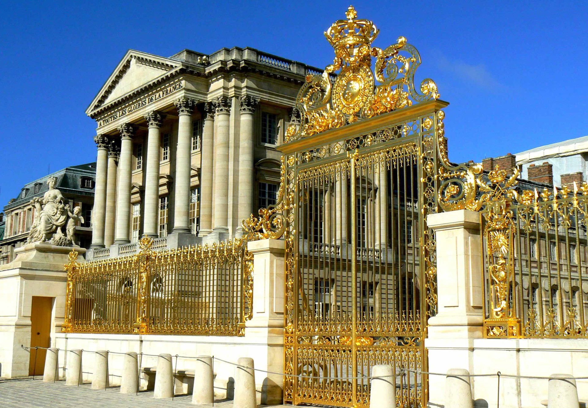 дворцы во франции
