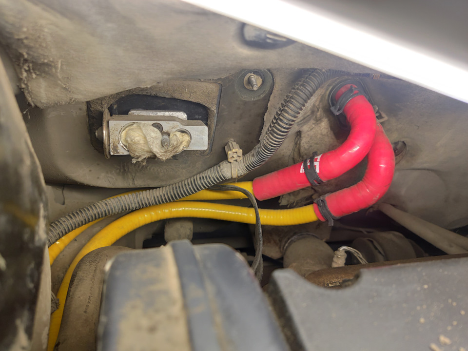 Красивые трубки отопителя — Chrysler Sebring (2G), 2 л, 2004 года ...