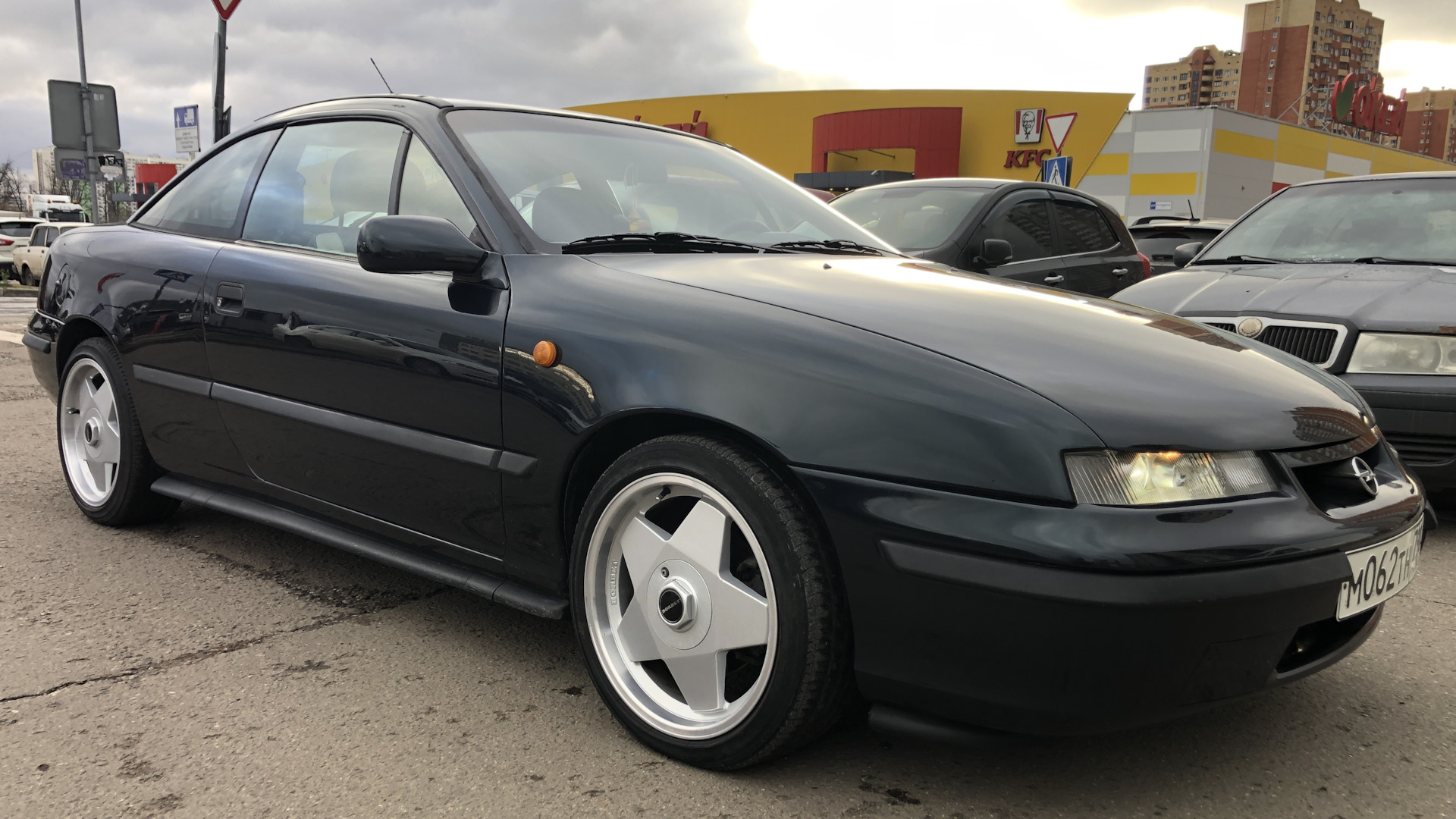 Opel Calibra 2.0 бензиновый 1995 | カメレオン на DRIVE2