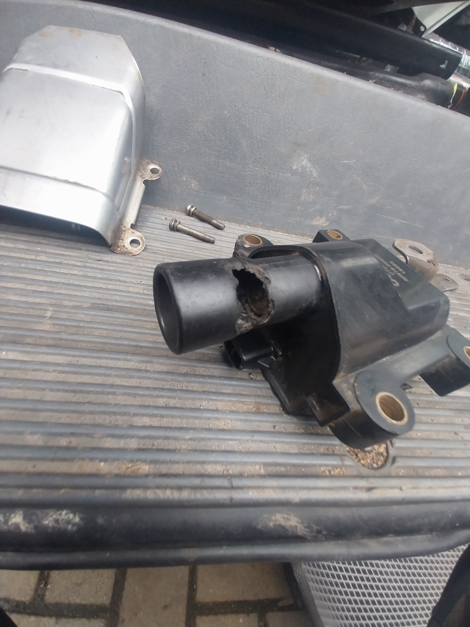 Год отжила и вот — Toyota Previa (1G)