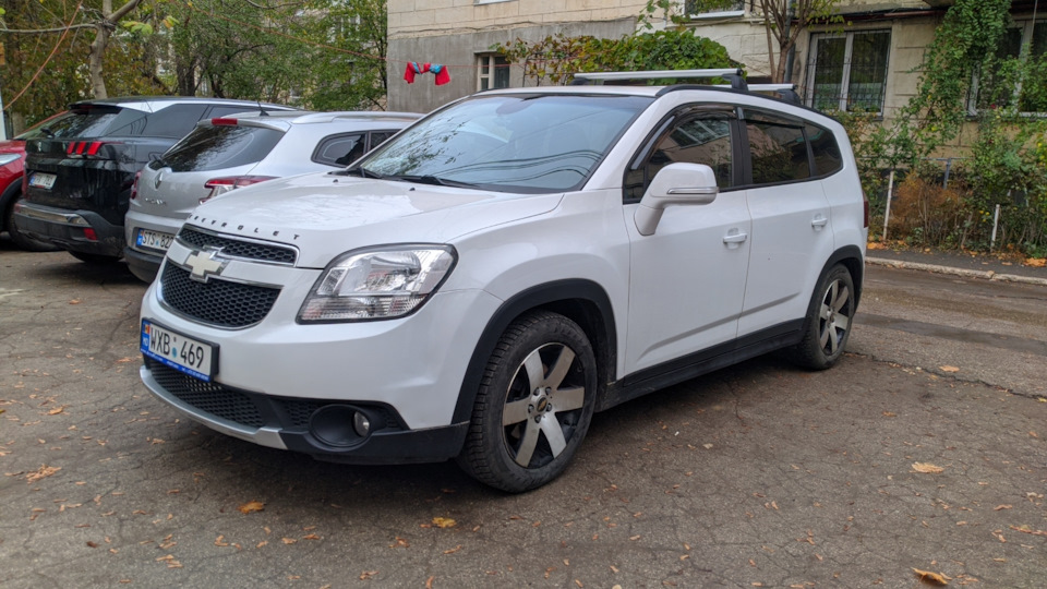 Теперь мы как на джипе)) — Chevrolet Orlando  (1G)