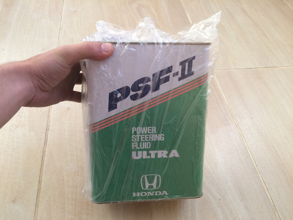 Psf s honda. Honda Ultra psf-2. ПСФ-2 Хонда. Honda psf. Жидкость для гидроусилителя руля Honda Ultra.