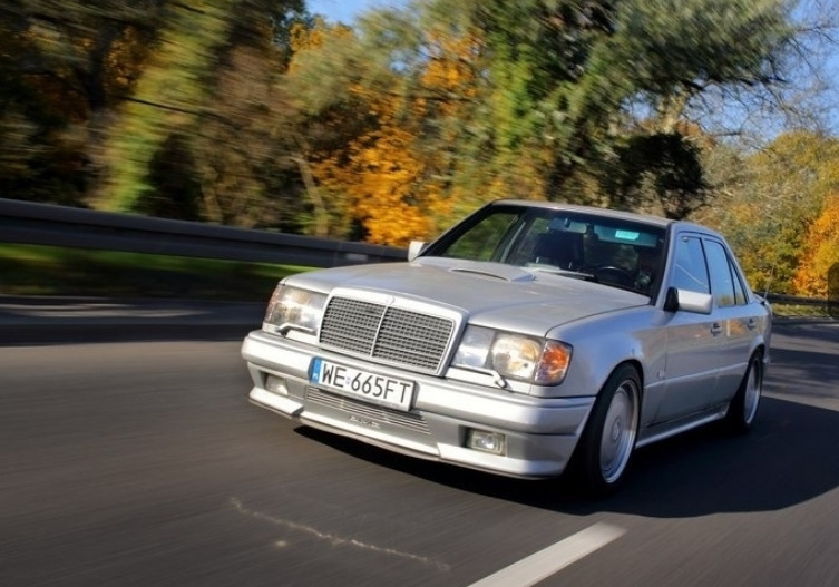 Mercedes 124 AMG обвес