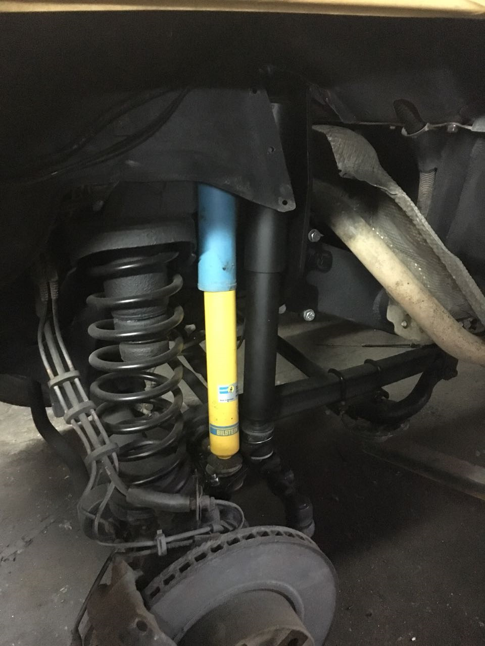 амортизаторы гелендваген