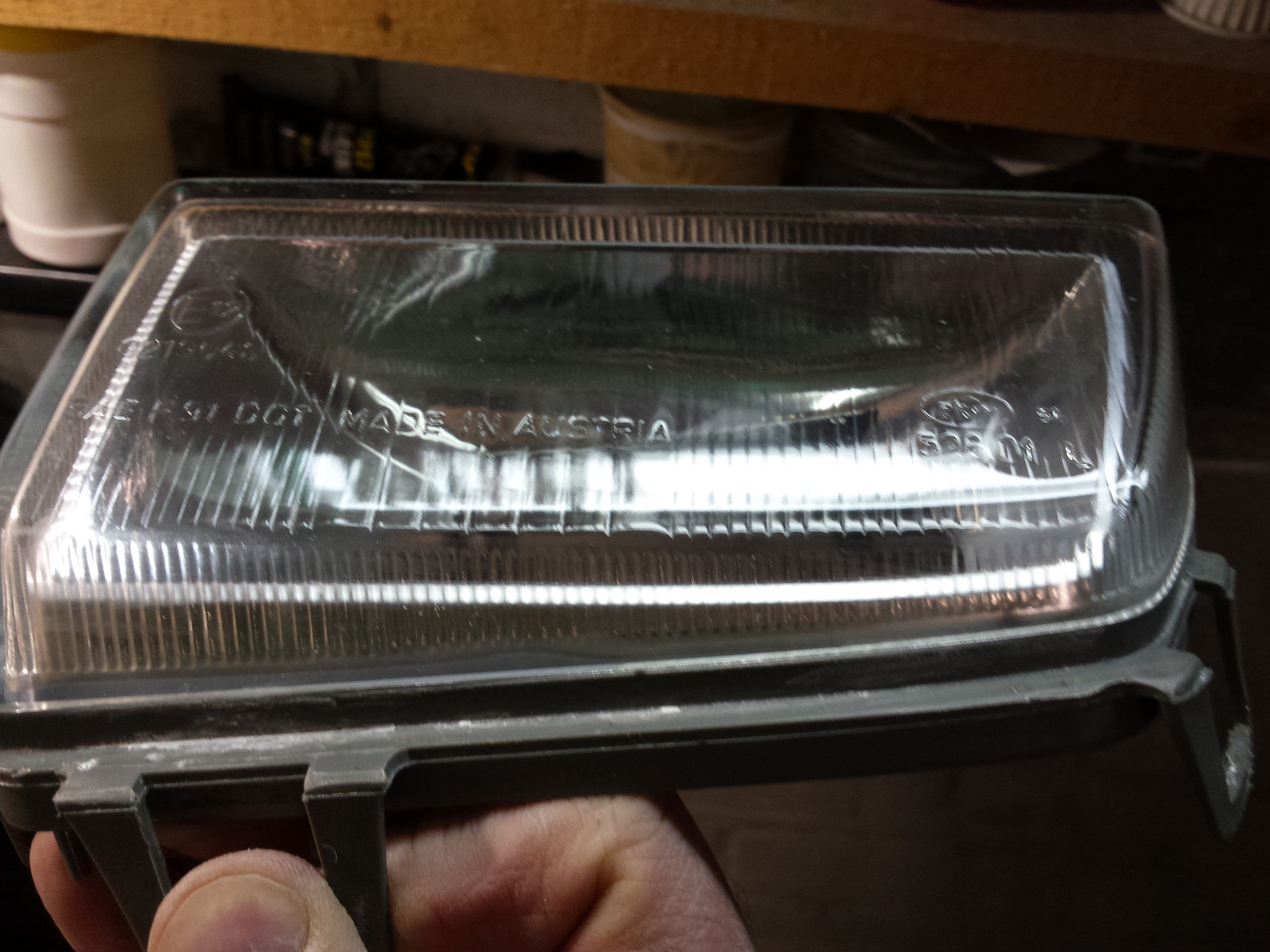 Стекло bmw фар 34 кузов. Шлифовка стекла фары. Полировка стекол фар skyline 34. Стекло фары hd78 али. Полировка стекол фар своими руками.