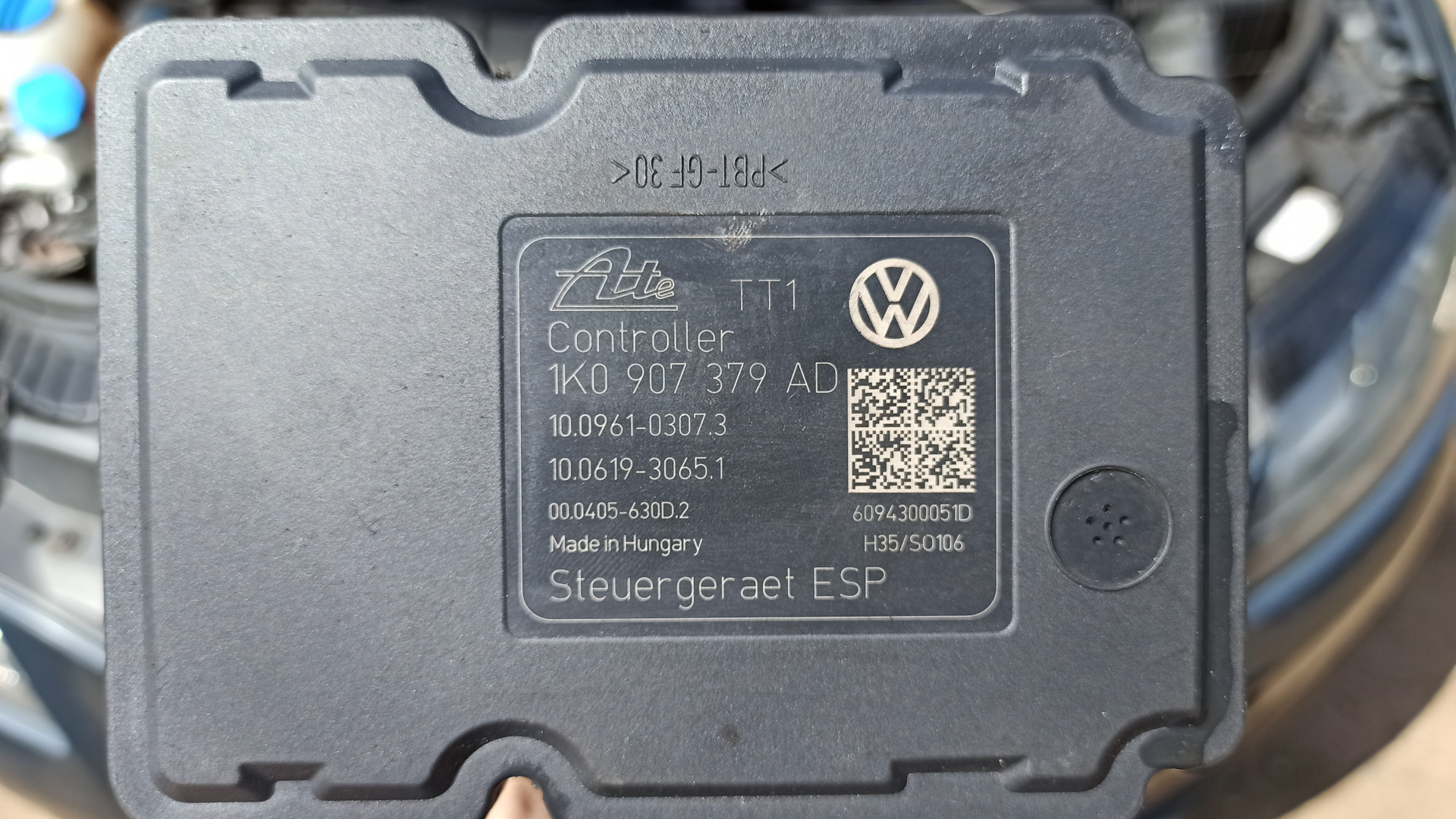 Запчасти на фото: 1K0907379AD, S0106. 