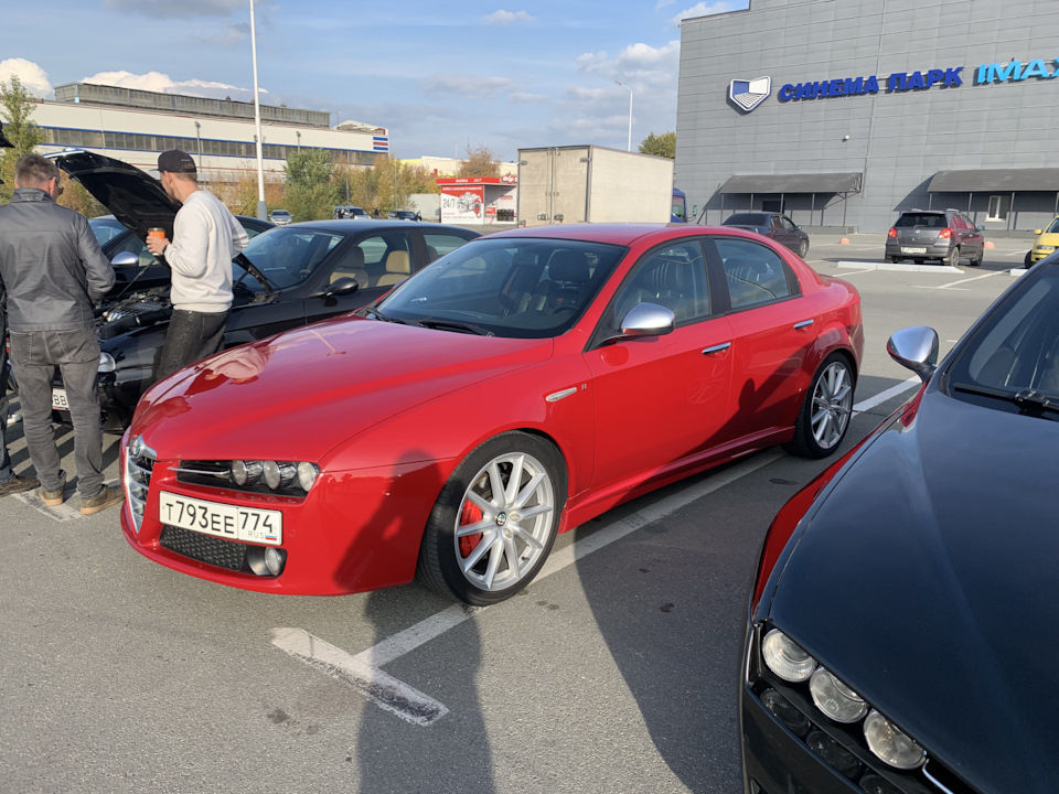 Любителей альфа ромео