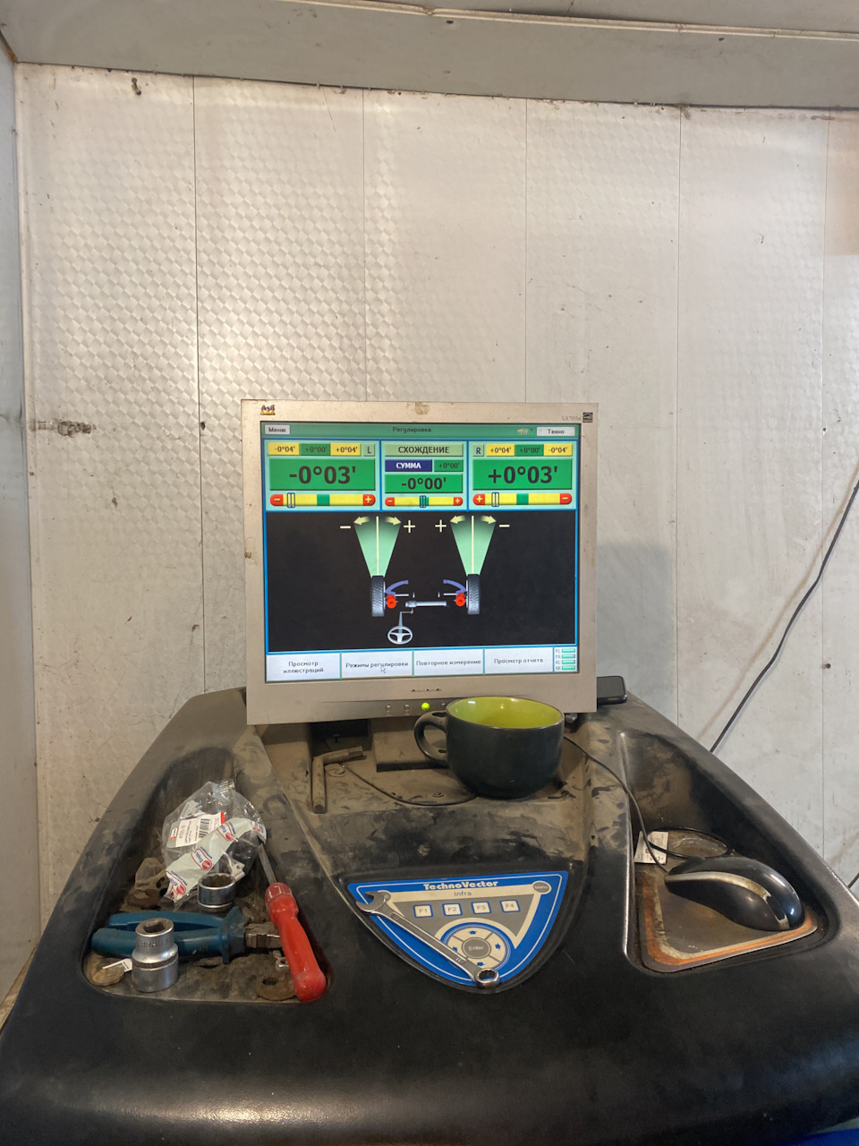 Далее едем на развал. — Hyundai Tucson (JM)