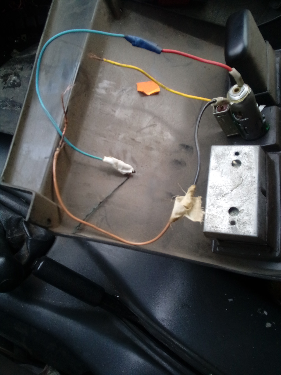 Они же.( Странно, почему же не работал?) — Lada 2120 Надежда