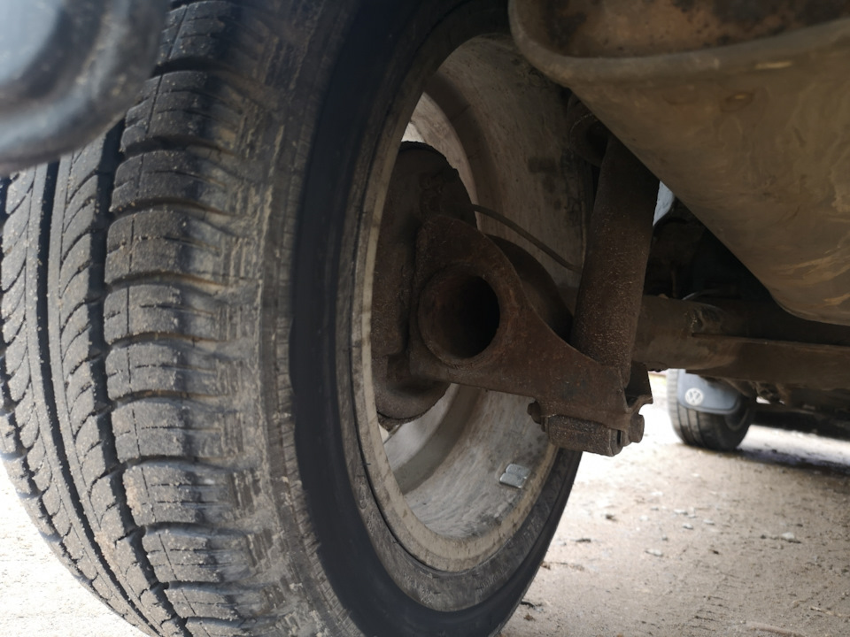 Запах жженой резины. Пушка гонка — Volkswagen Golf Mk1, 1,9 л, 1982 ...