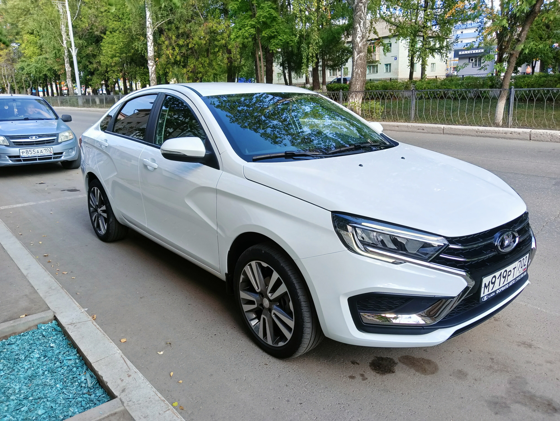 Колеса Веста Кросс R17 — Lada Vesta (NG), 1,6 л, 2023 года | колёсные ...