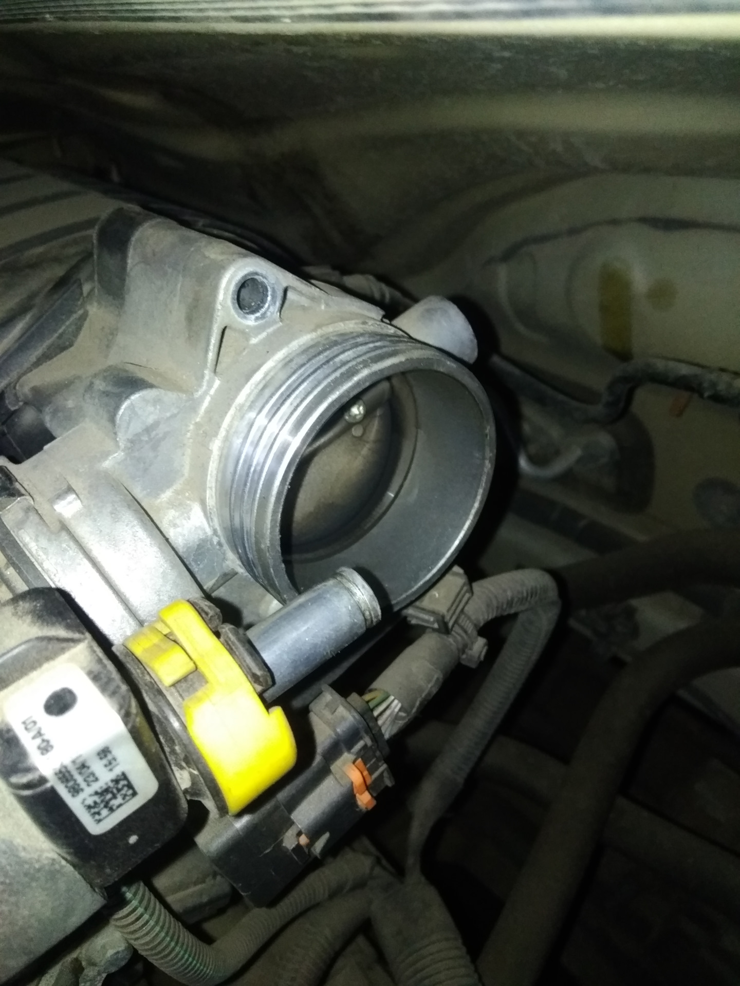 плавают обороты на холостом ходу пежо. плавают обороты на холостом ходу пежо. дроссельная заслонка ситроен с4. дроссельная заслонка 308 ep6. дроссельная заслонка подогрев пежо 406 1.