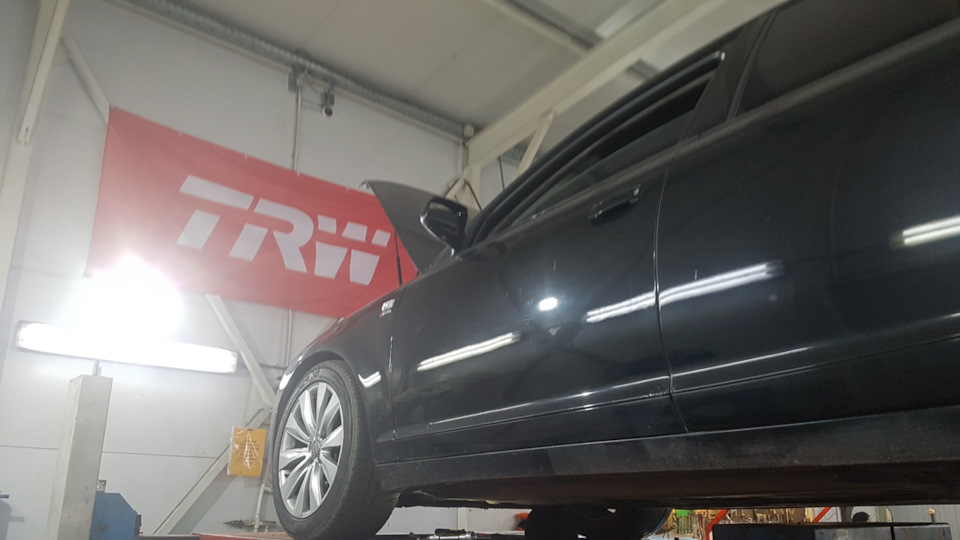 Фото в бортжурнале Audi A6 (C6)