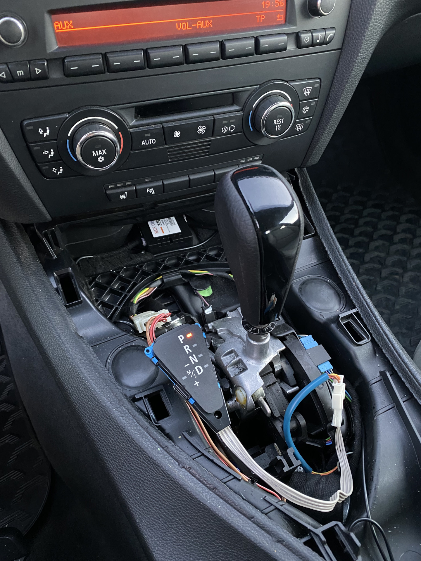 Ambient light RGB взамен штатного BMW E92 — BMW 3 series Coupe (E92), 0