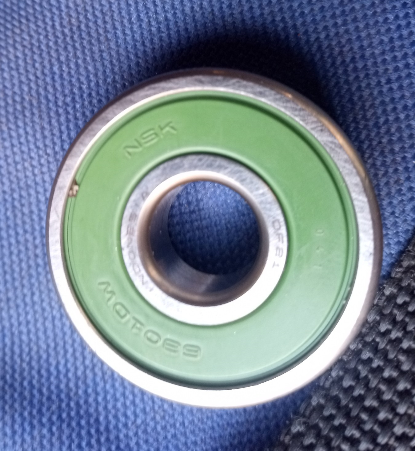Подшипник натяжного ролика — замена. — Nissan Almera II (N16), 1,8 л ...