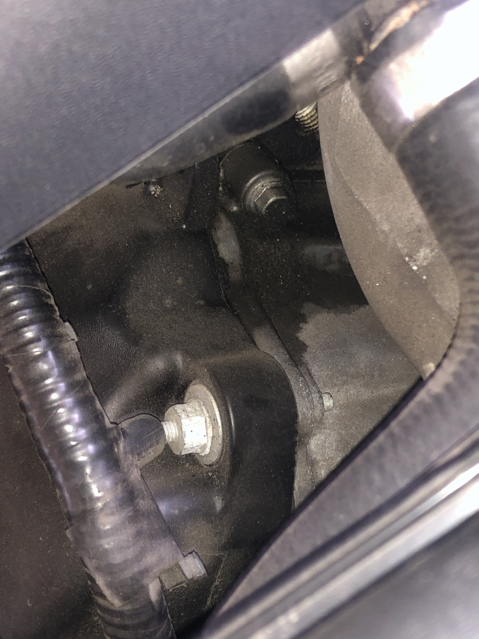 Сгорел диодный мост генератора. — Jaguar XJR (X350 X358), 4,2 л, 2007 ...