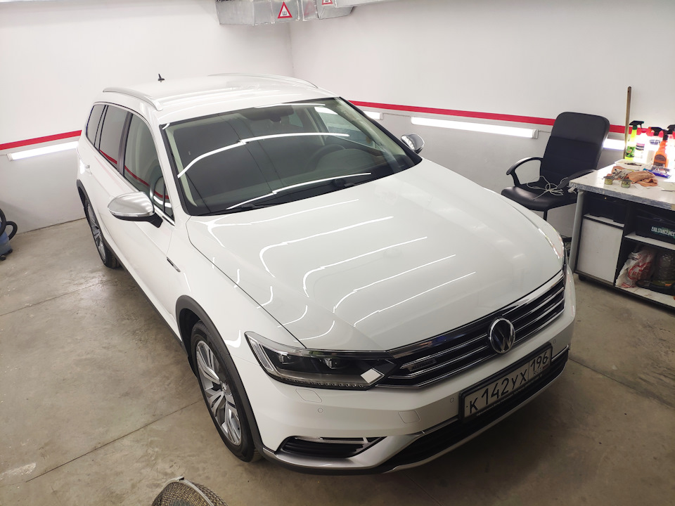 Фото в бортжурнале Volkswagen Passat Alltrack (B8)