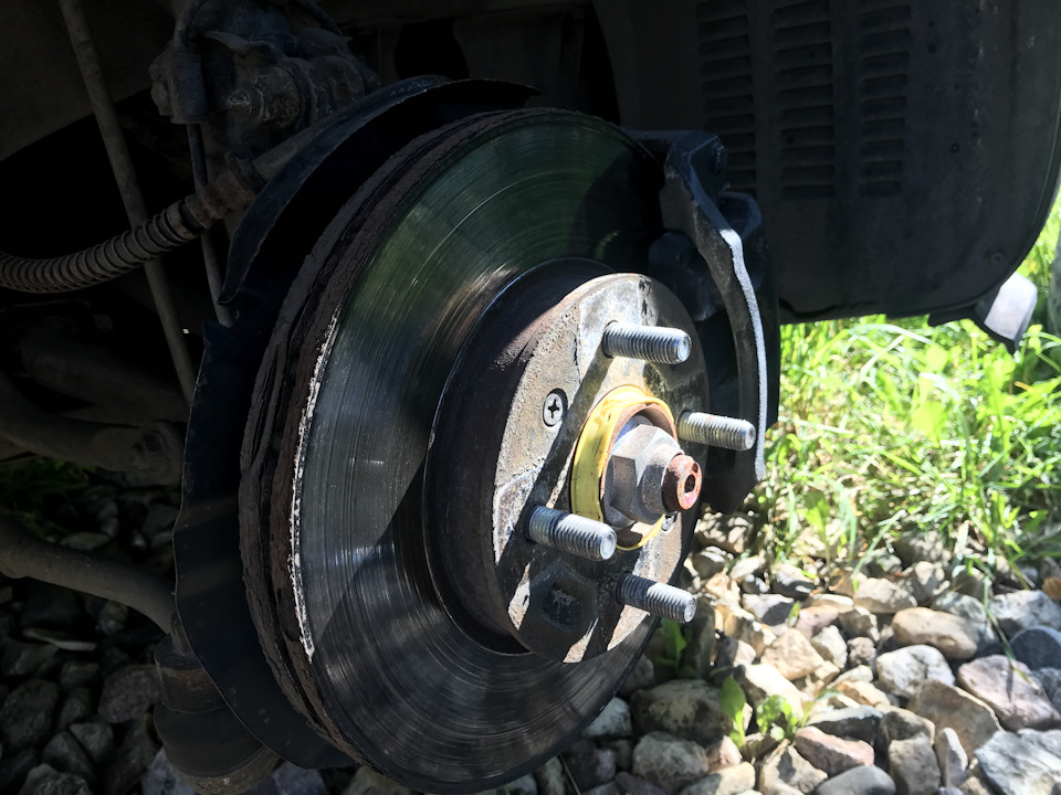 Заменил тормозные диски и колодки — KIA Rio 5-door (2G), 1,4 л., 2011 ...