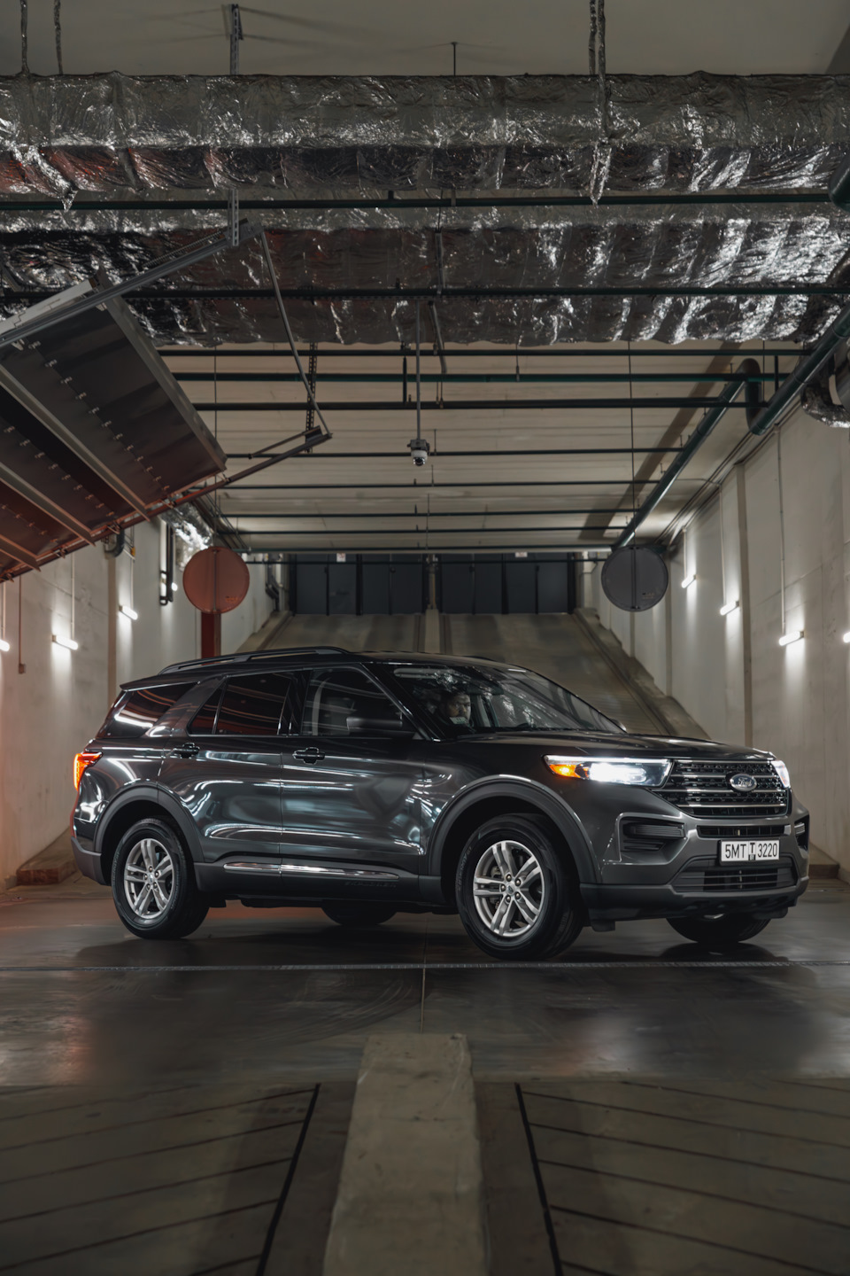 Ford Explorer фотосессия на продажу. Моя фоторабота — Сообщество «Ford  Club» на DRIVE2