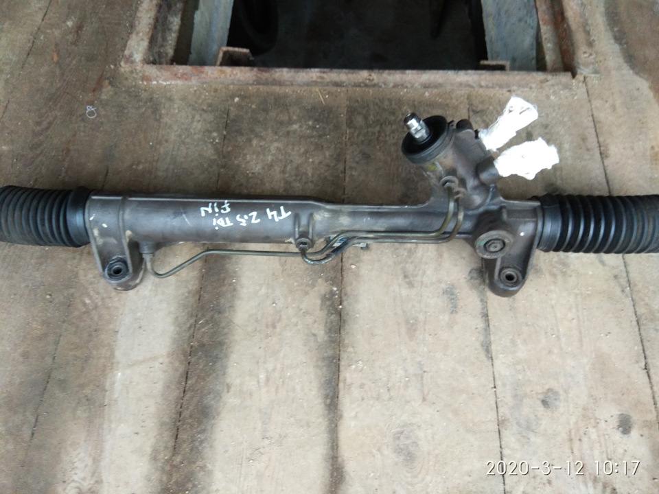 Вид 5 — Volkswagen Caravelle (T4). Запчасти на фото: B0202