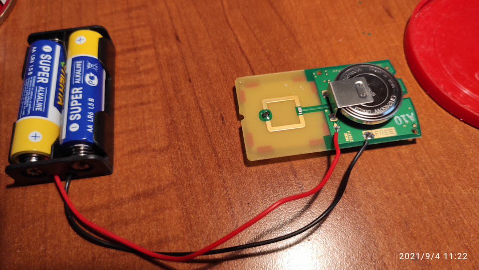 Подпаял внешнее питание 3в — Toyota RAV4 (5G)