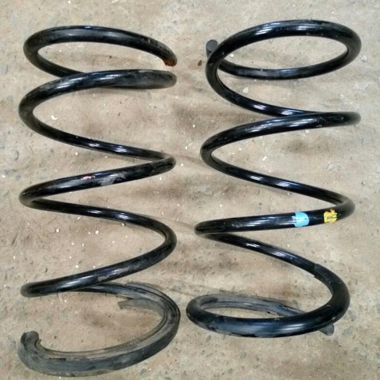 Eibach pro kit -30 lancer x. Лансер 10 пружина задняя. Лансер 10 на пружинах -30 технорессор. Пружины tein high tech mitsubishi outlander. 8.