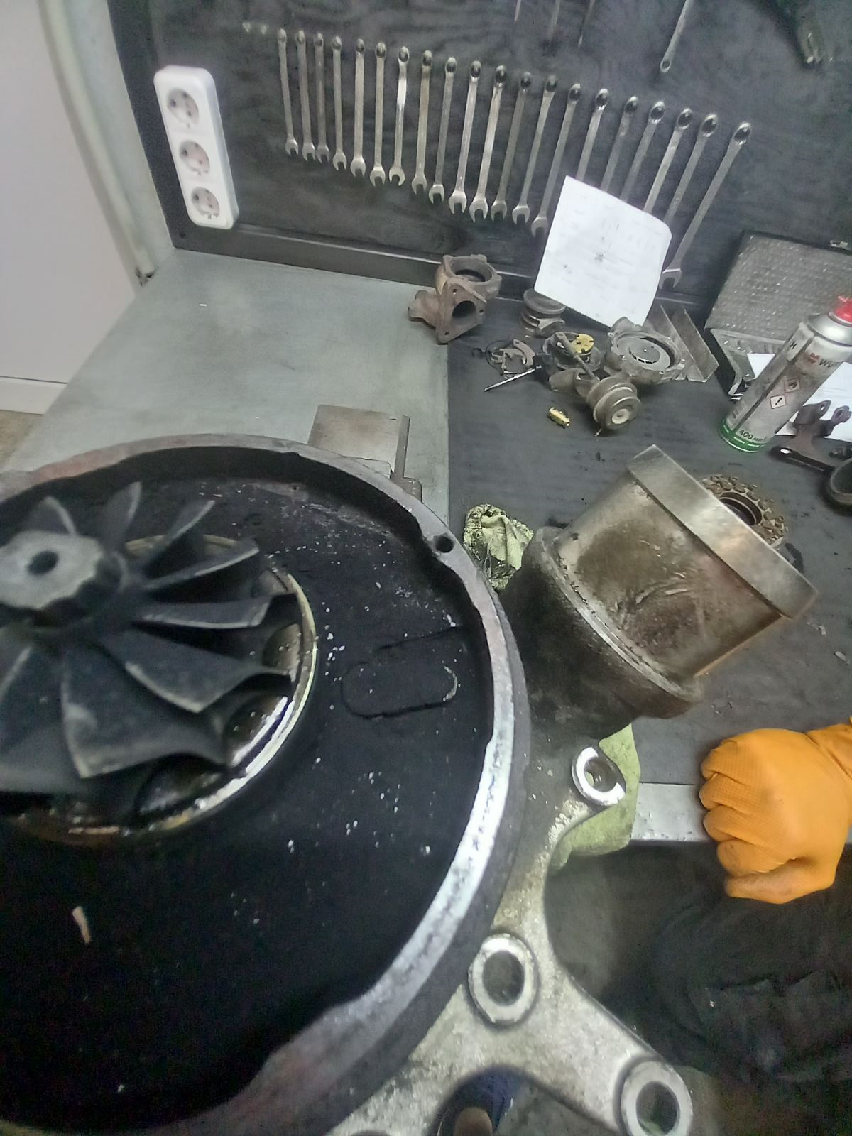 15) Замена геометрии турбины, ремонт топливной форсунки — Ford Mondeo ...