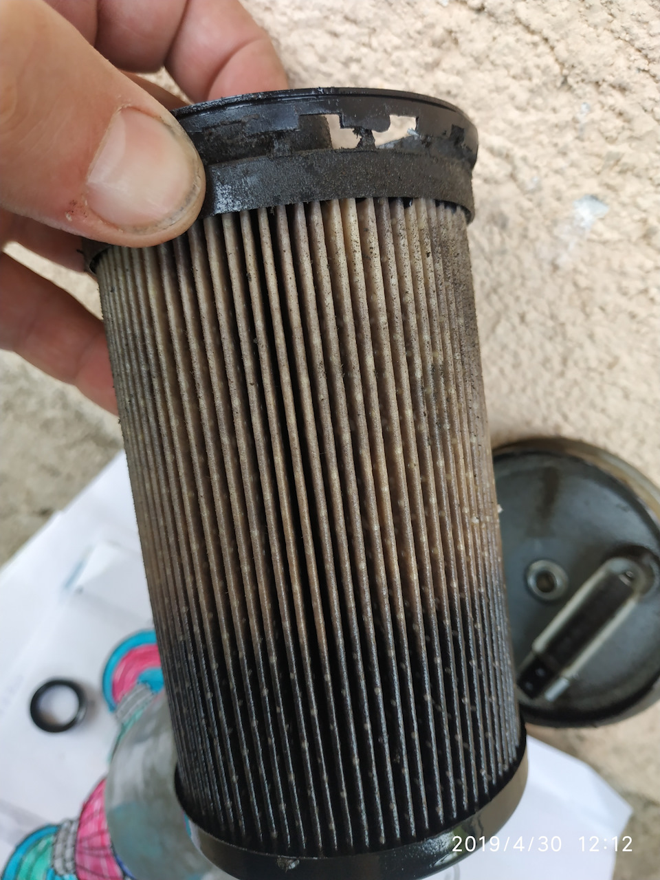 Замена топливного фильтра на дастере — Dacia Duster (1G), 1,5 л, 2010 ...