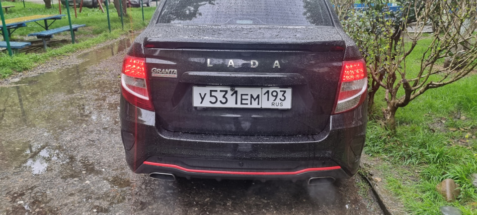 Задние фонари тюн-авто. — Lada Гранта Drive Active, 1,6 л, 2021 года ...