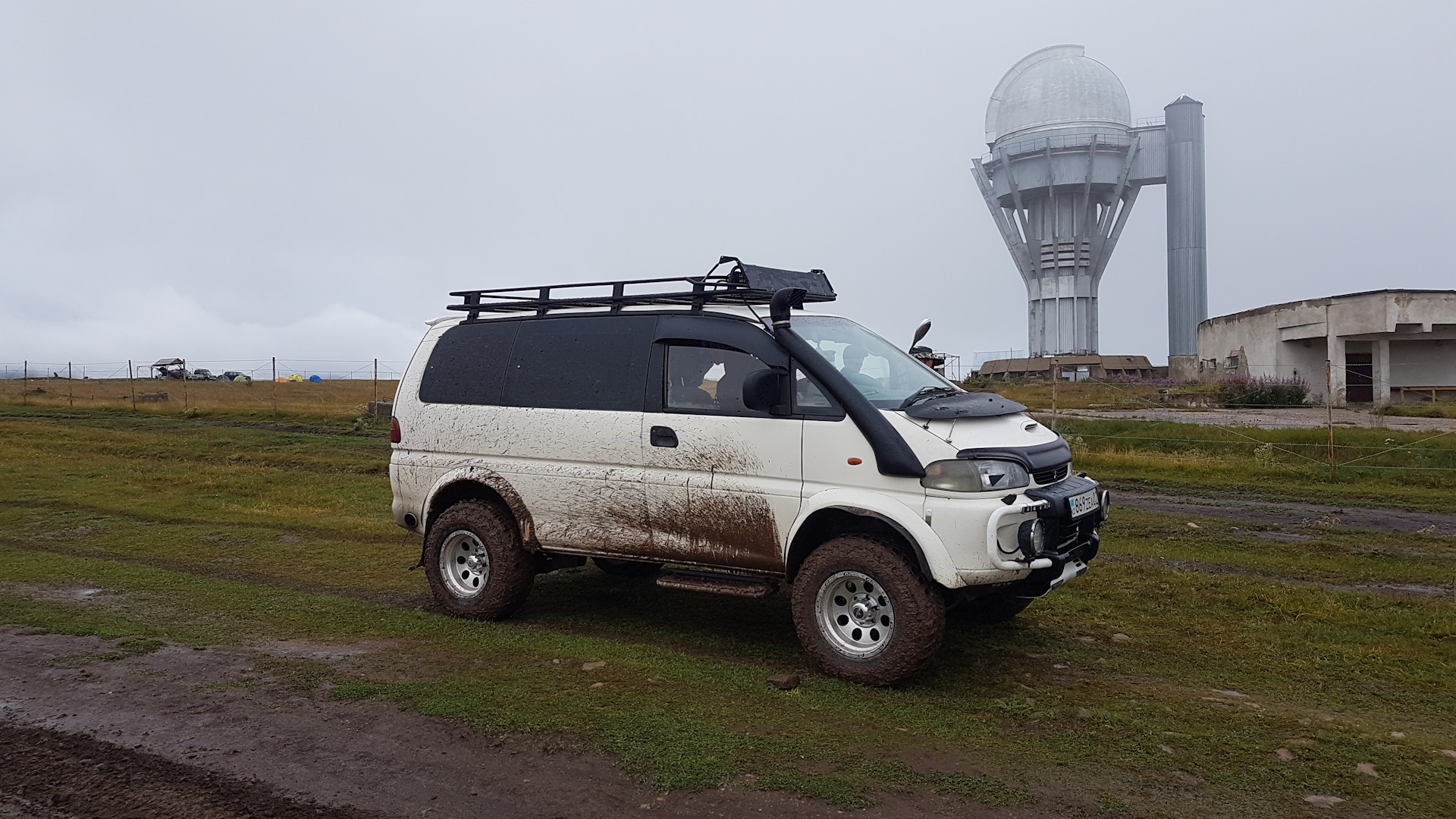 Mitsubishi Delica 2.8. Mitsubishi Delica d2. Мицубиси l400. Мицубиси Делика 5.