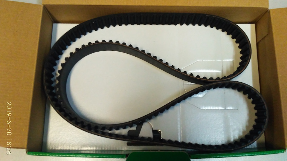 8) Комплект ГРМ INA 530044510 и помпа Hepu P587 — Audi A6 (C6), 2 л ...