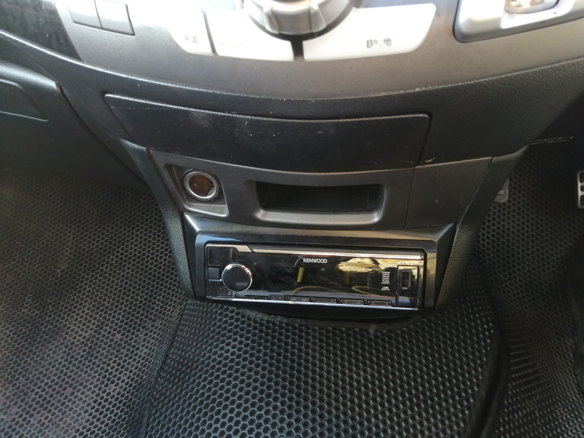 Поставил магнитолу, собрал короб — Honda Odyssey (3G), 2,4 л, 2005 года ...