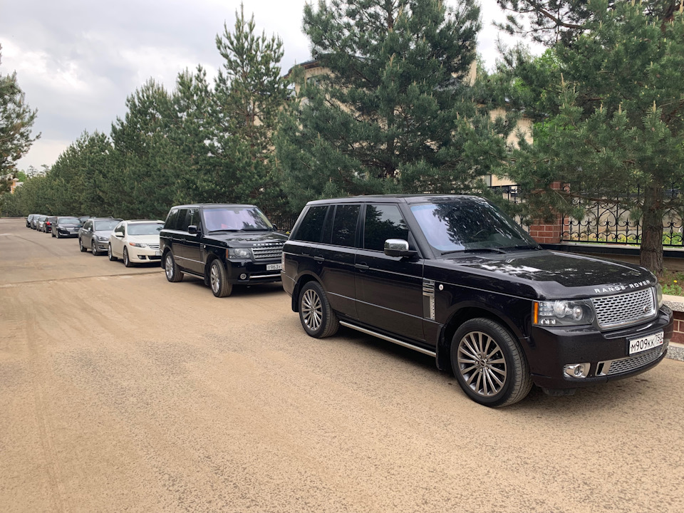 Фото в бортжурнале Land Rover Range Rover (3G)