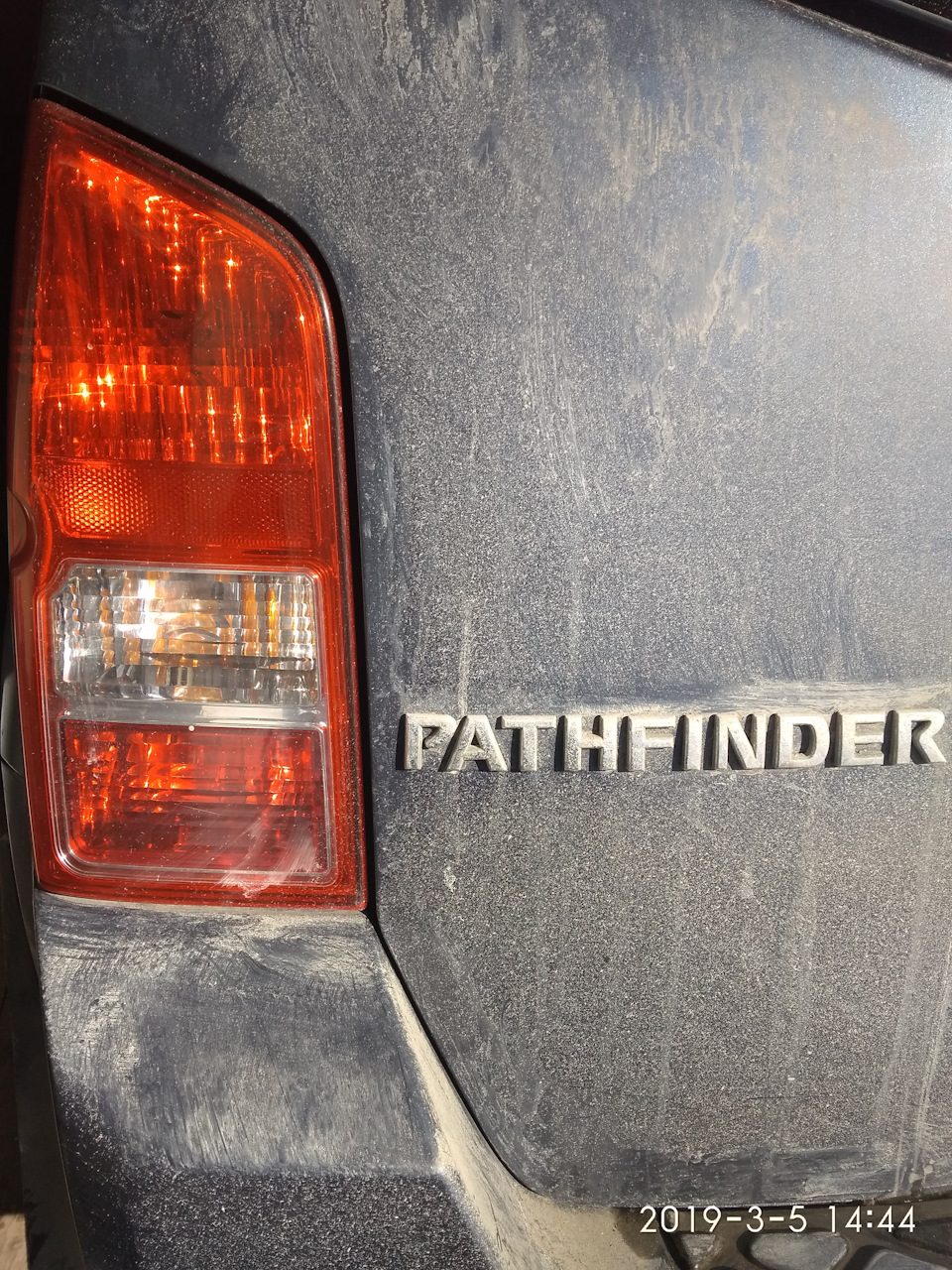 В новый 2019 год со своей "свиньей" — Nissan Pathfinder (3G), 2,5 л ...