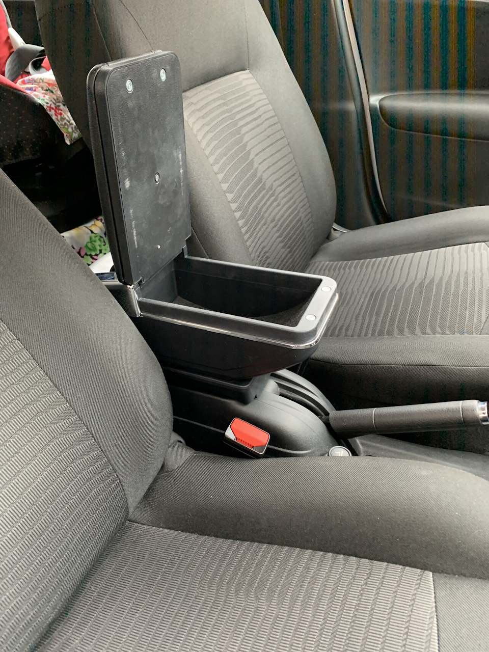 Фото в бортжурнале Peugeot 301 (2012)