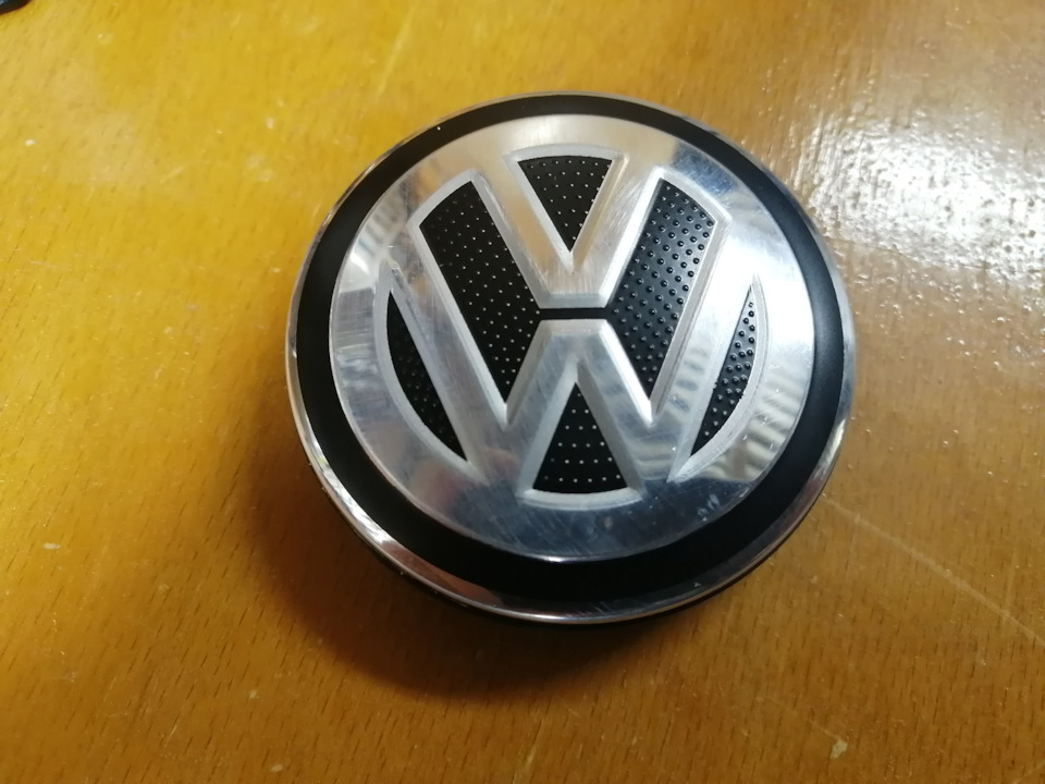 12. Заглушка колесного диска и замена топливного фильтра — Volkswagen ...