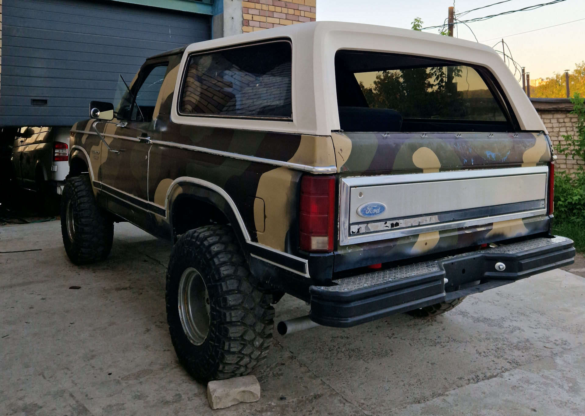 Осмотр машины в Нижнем Новгороде — Ford Bronco (3G), 5,8 л, 1983 года |  покупка машины | DRIVE2